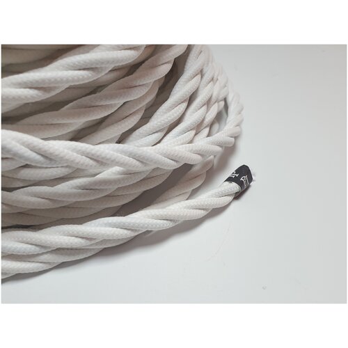 Витой ретро провод BIRONI Бирони 3х25 матовый 3 муп B1-435-71-3 цвет белый 993₽