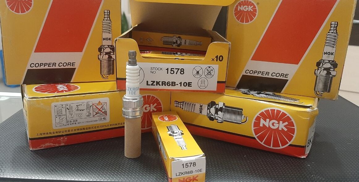 Свеча зажигания NGK 1578 LZKR6B-10E