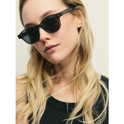 Солнцезащитные очки Zarina черный 695₽