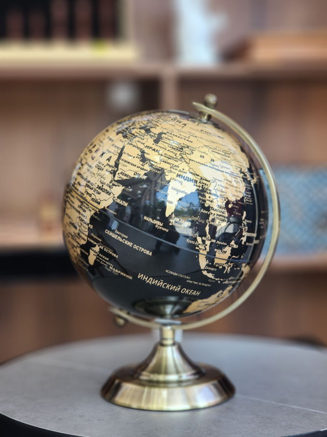 Глобус декор украшения настольный для дома школы офиса и подарка из МДФ и металла