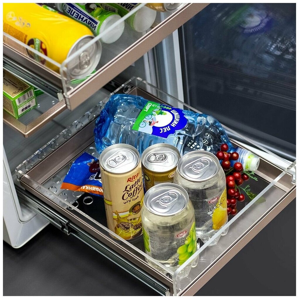 Холодильник для косметики и напитков Meyvel MD35-White (Мини-холодильник) - фотография № 9
