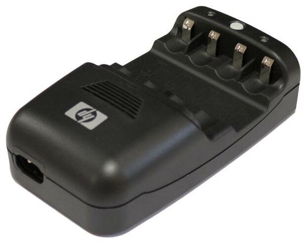 Зарядное устройство HP L1815A Quick Charger для 2 или 4 аккумуляторов AA NiMH 2000 мА питание от сети 220 вольт