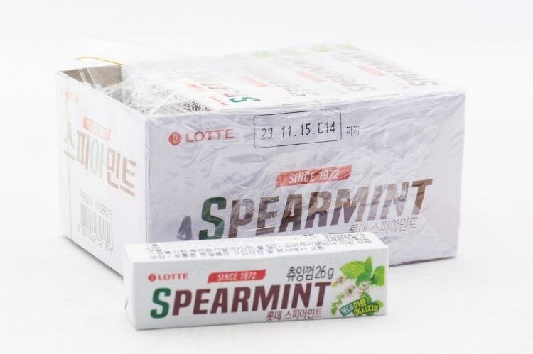 Жевательная резинка LOTTE Spearmint 26 грамм Упаковка 15 шт