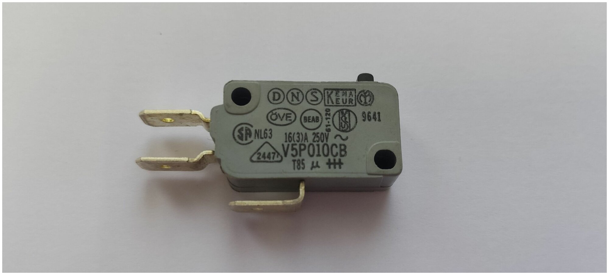Микропереключатель для прессостата 3 кон. V5P010CB Honeywell series V5A 20A/250VAC.