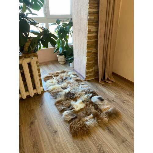 Коврик прикроватный накидка на кресло из кусочков овчины 160х40