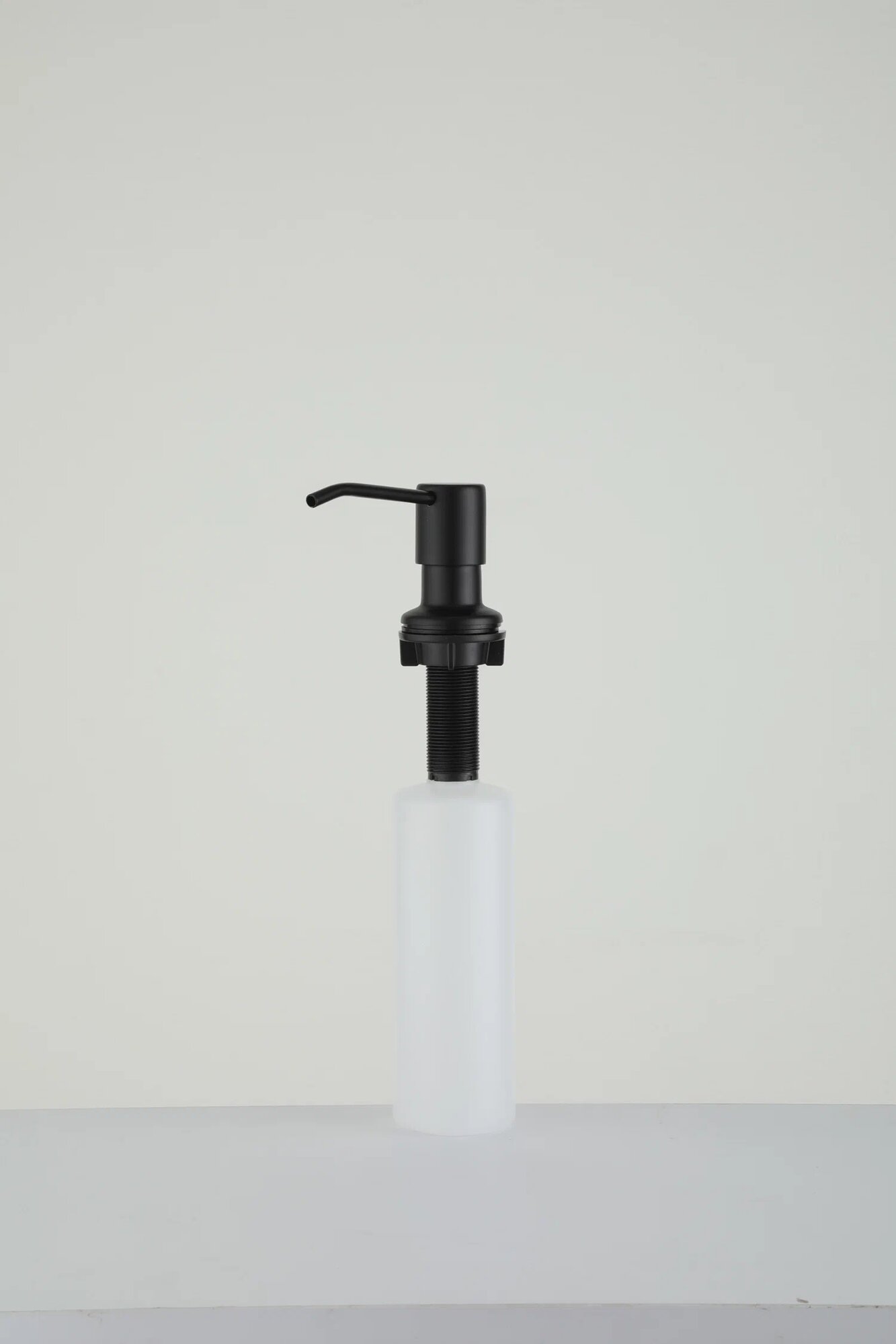 фото Дозатор врезной для мойки Frap F408-6, чёрный