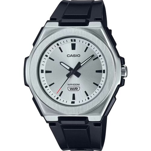 часы casio lwa 300h 7evef Наручные часы CASIO LWA-300H-7E2, черный, серебряный