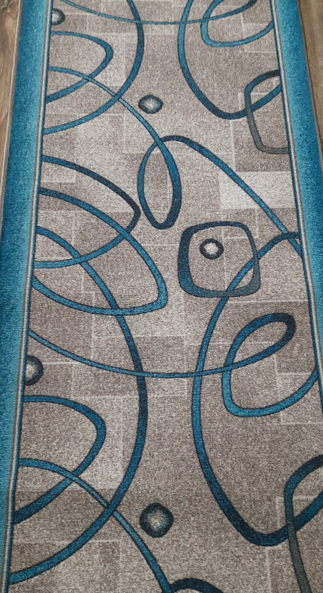 Ковровая дорожка на войлоке, Нева Тафт, с печатным рисунком, Серпантин, серая, 0.8*3.5 м - фотография № 1