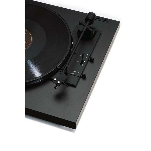 Проигрыватель виниловых пластинок Pro-Ject A1 Black