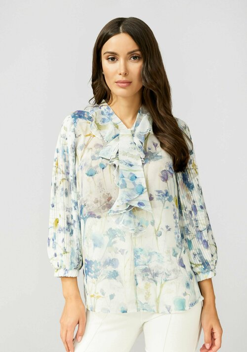 Блуза  Vivienne Mare, нарядный стиль, прямой силуэт, укороченный рукав, флористический принт, размер 42, голубой