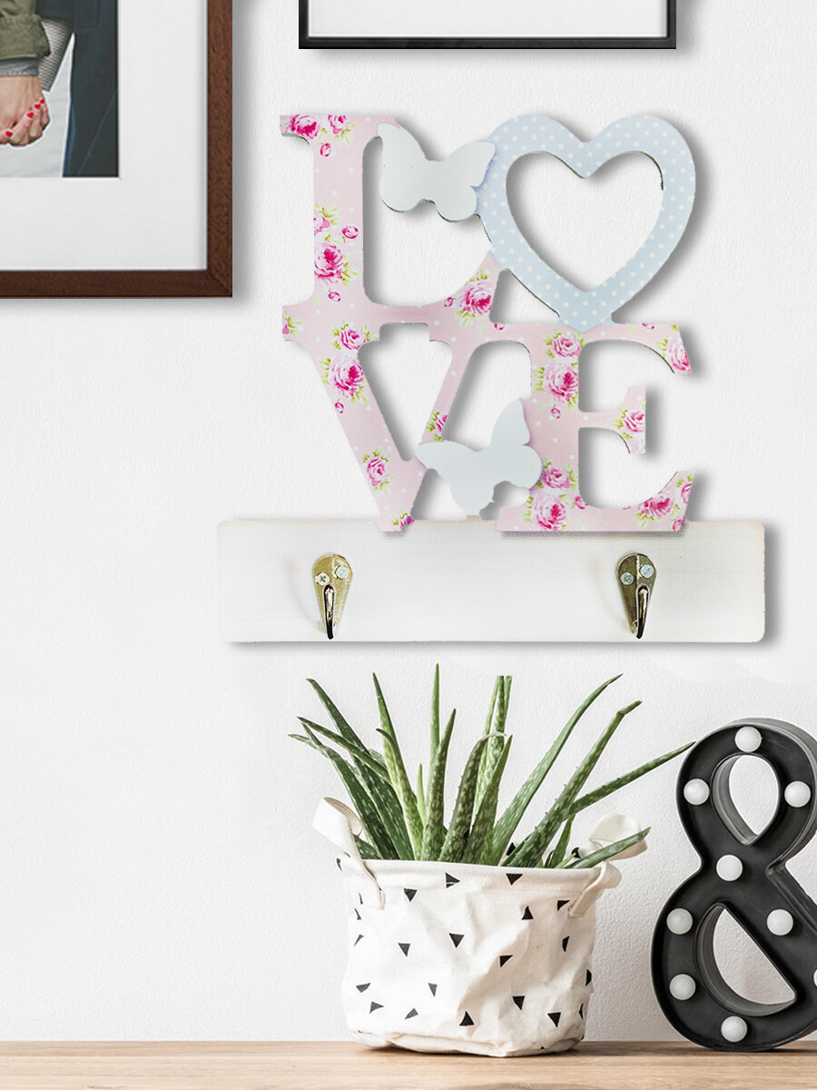 Вешалка Love на 2 крючка 20х19 см розовая