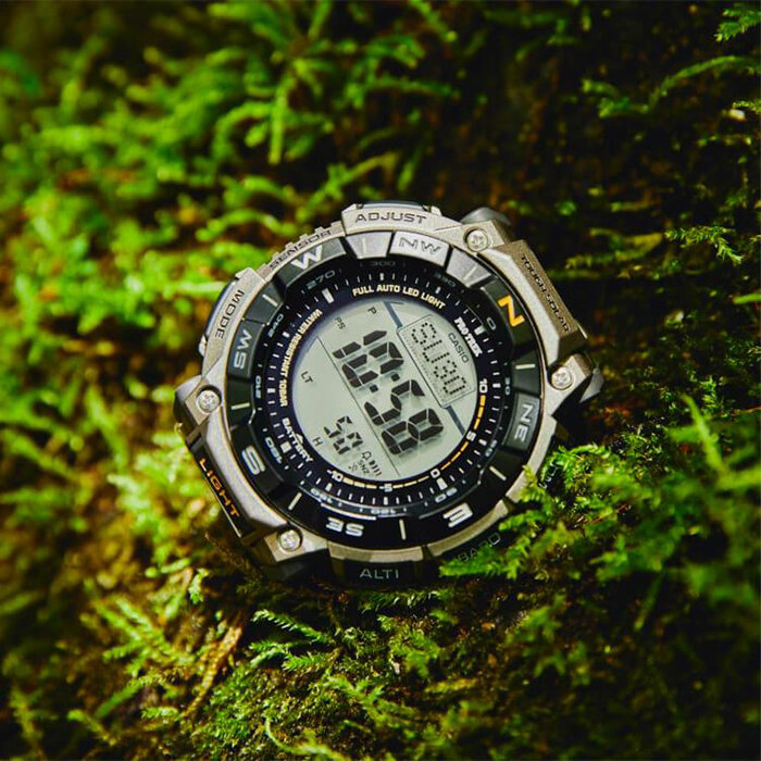 Наручные часы CASIO Pro Trek, серый, черный — фото 1