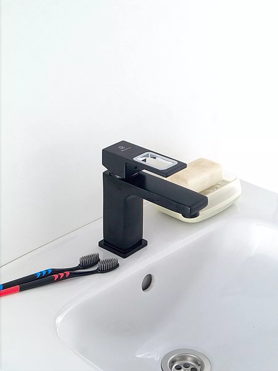 Смеситель для раковины Diadonna, латунь, однорычажный, аэратор — фото 1