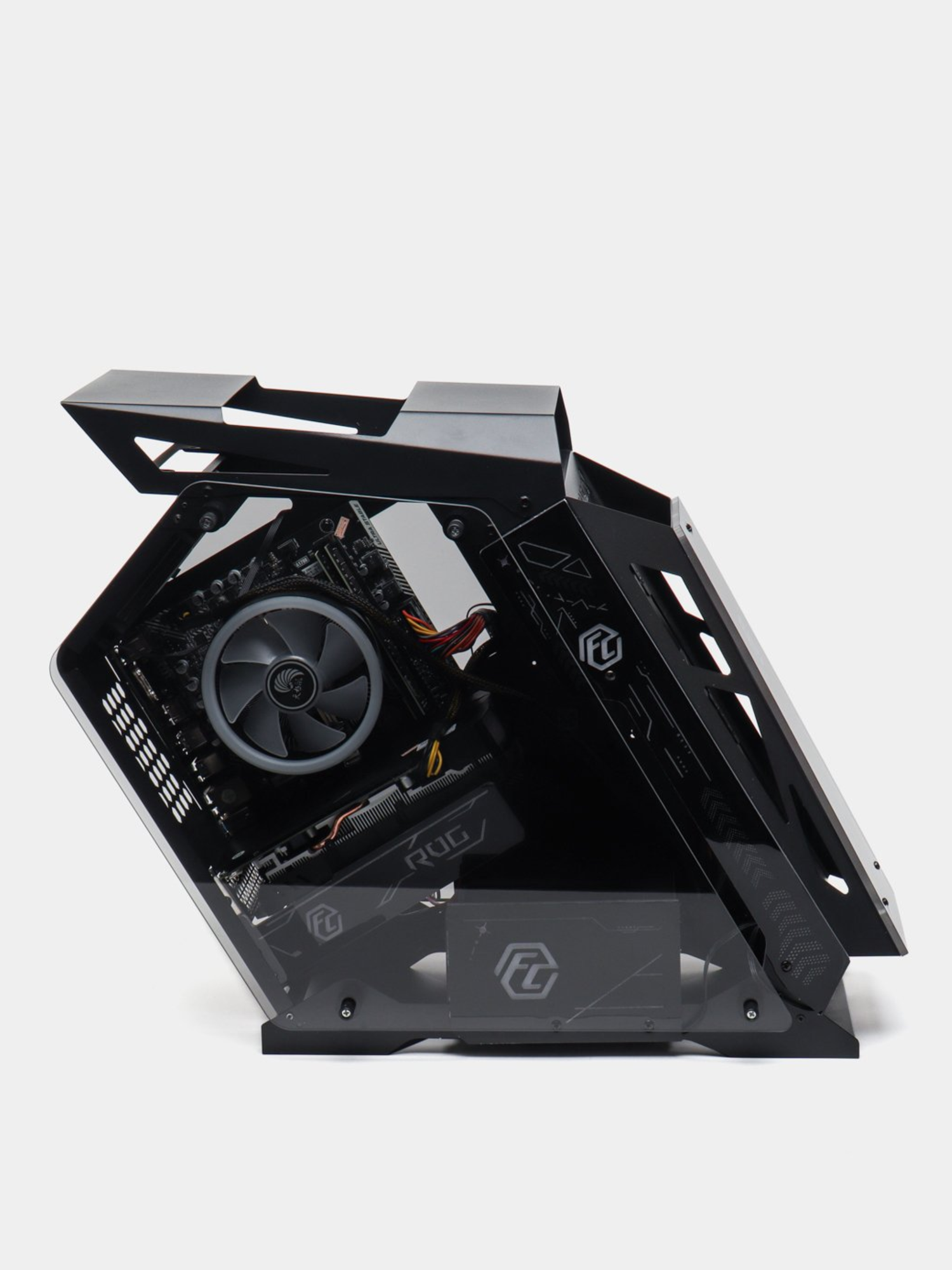 Игровой и монтажный компьютер Трансформеры Core i5-12400f/32ГБ DDR4/Rx 580-видеокарта 8 ГБ — фото 1