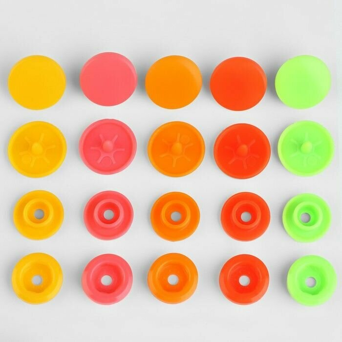 Набор пластиковых кнопок d 12 мм, 180 шт, в органайзере Цветок, d 15,8 2,5 см