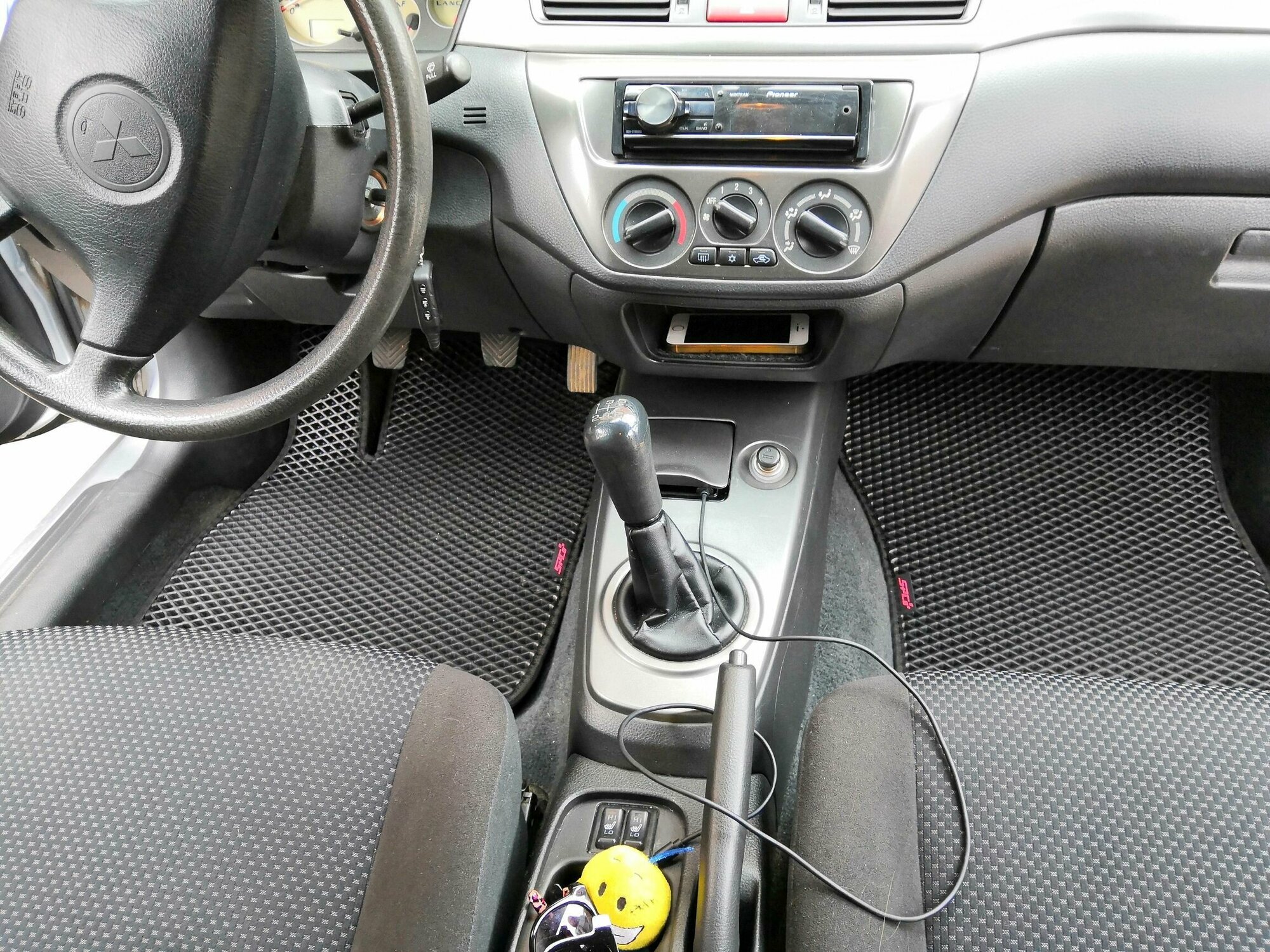 Автомобильные коврики EVA для Mitsubishi Lancer IX, 2000-2010, черный