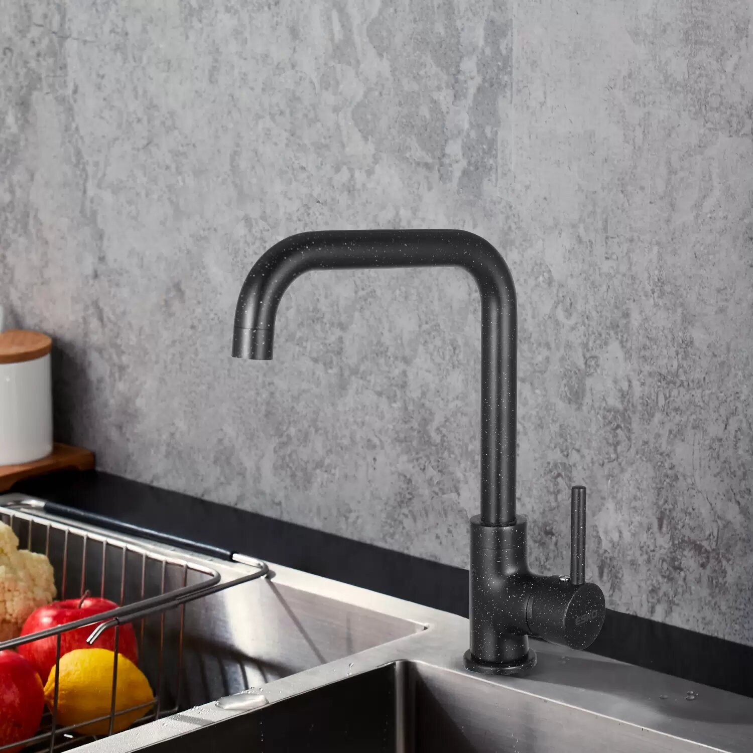 фото Смеситель для кухни ESKO K50_BlackStyle черный