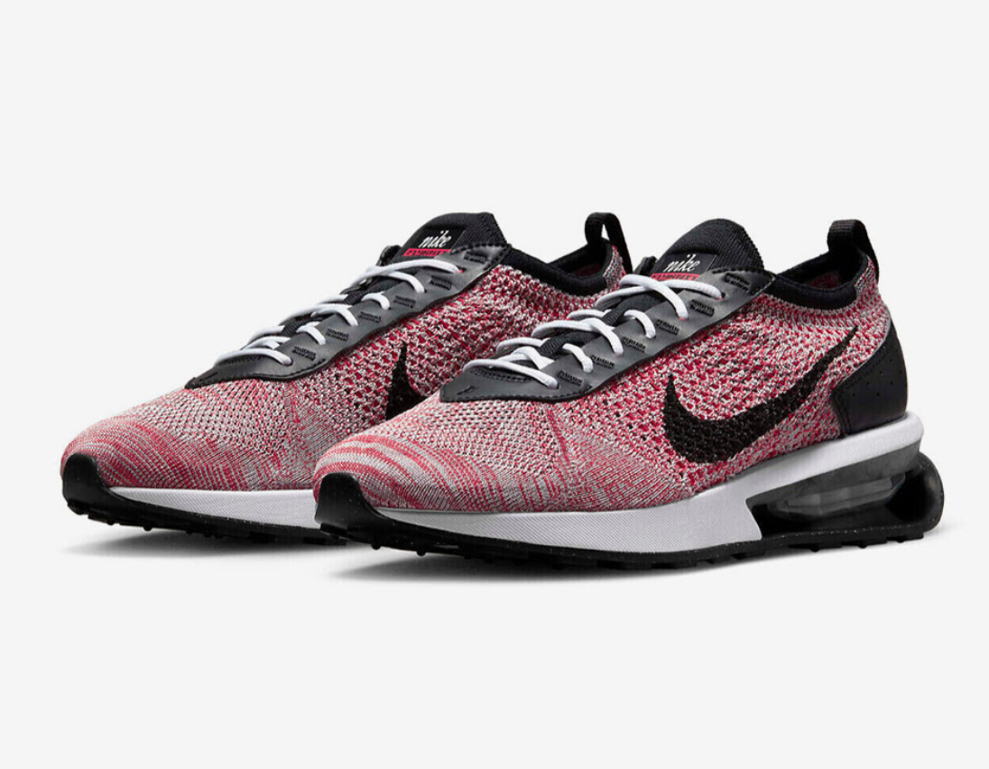 Nike Flyknit Racer