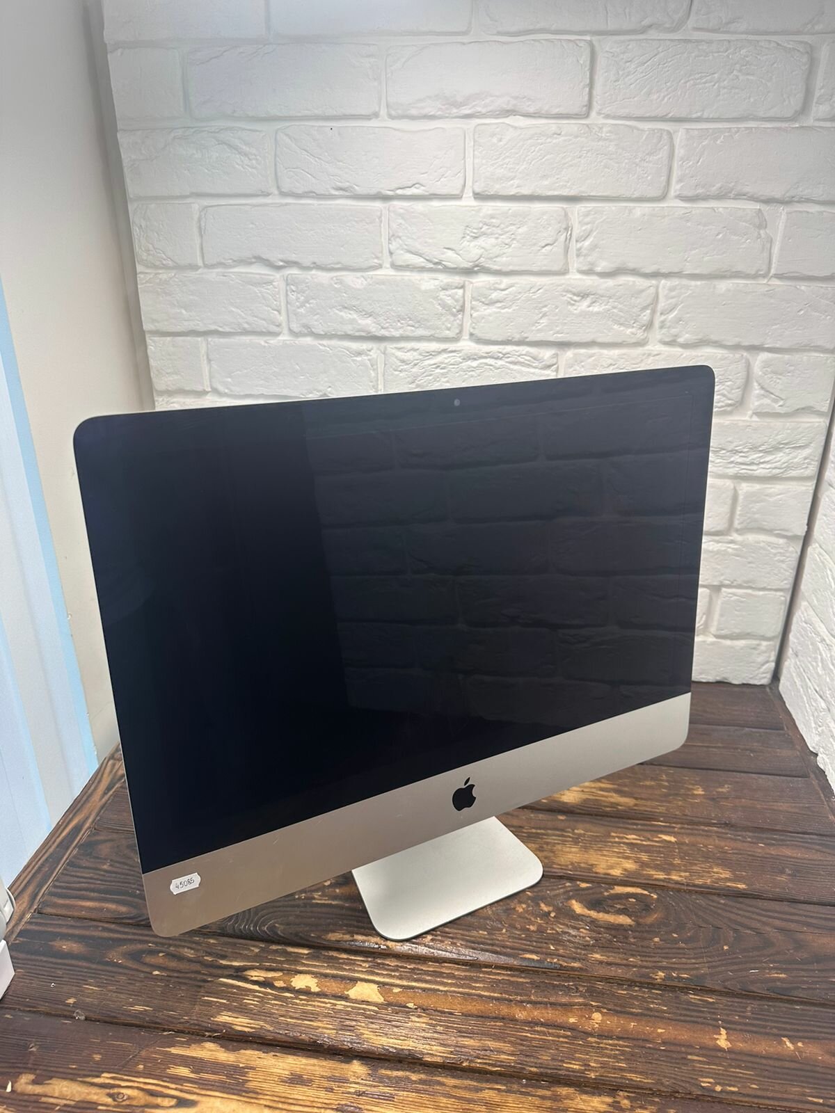 Моноблок Apple iMac 21.5 Late 2013 [Intel Core i5 2.70Ghz / 8 RAM / 1000 HDD / Intel Iris Pro] серебристый macOS