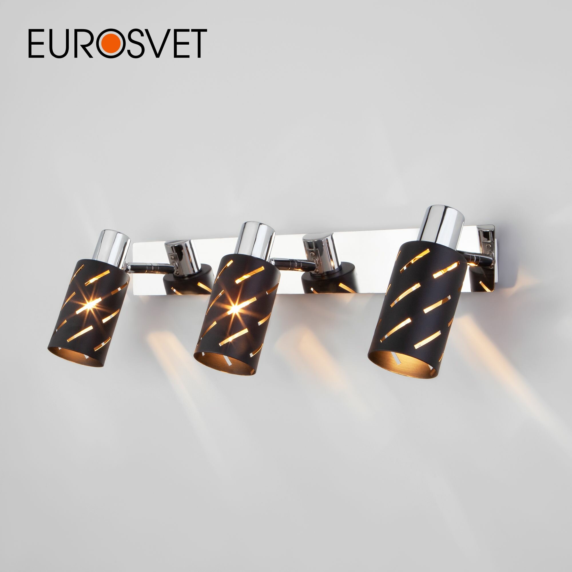 Спот / Настенный светильник Eurosvet 20090/3 черный/хром