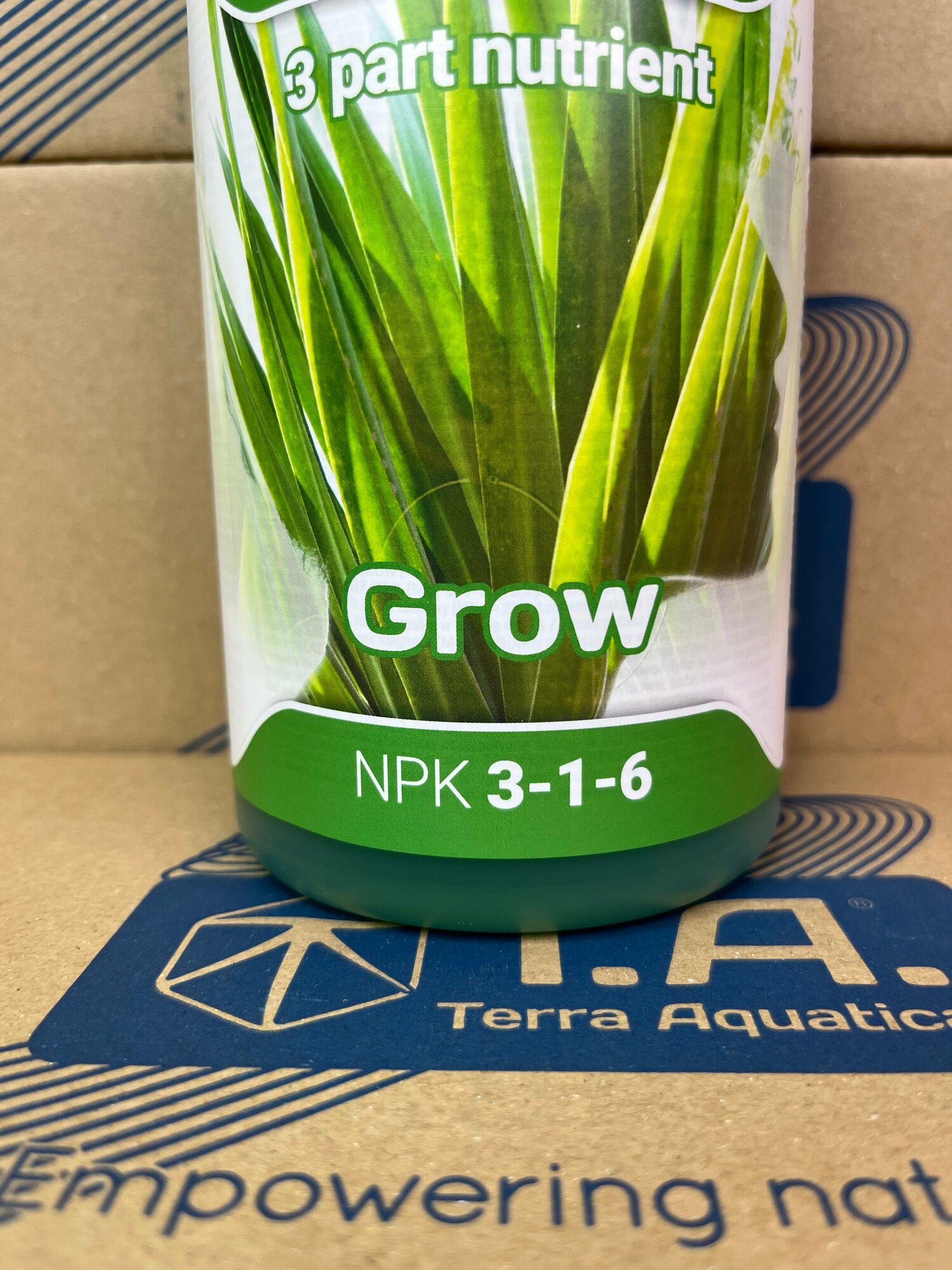 Удобрение TriPart Grow Terra Aquatica (Flora Gro GHE) 1 л EU - фотография № 3