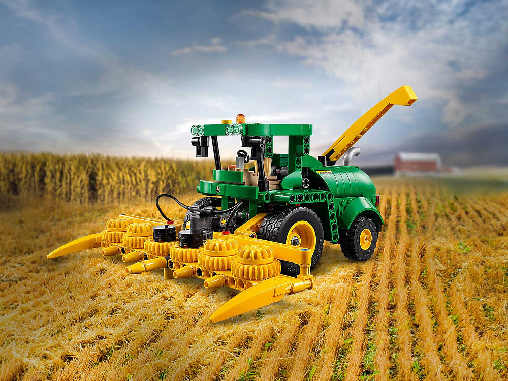 Конструктор LEGO Technic 42168 Конструктор Комбайн John Deere 9700