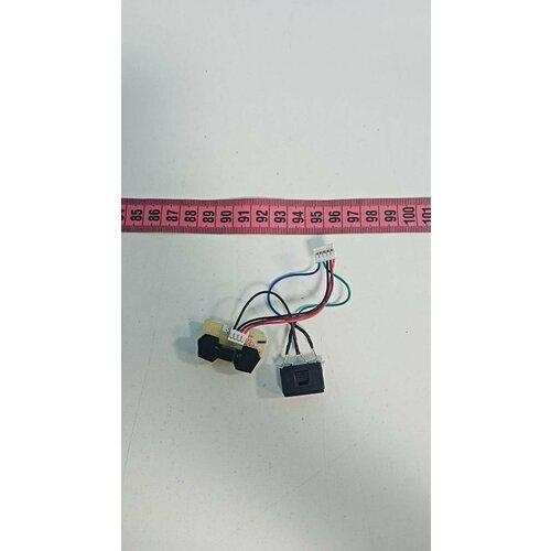 Датчик падения в сборе с платой для робота-пылесоса maxwell mw3290 790₽