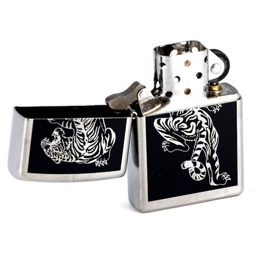 Оригинальная бензиновая зажигалка ZIPPO 207 Tigre с покрытием Brushed Chrome - Тигр