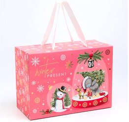 Пакет-коробка подарочная "Winter present", размер: 28х20х13 см., на Рождество и новый год, для девочек, цвет розовый