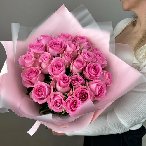 Букет из 25 розовых голландских роз