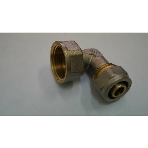 Угольник для металлопластиковых труб 16Х34 внутренняя резьба 375₽