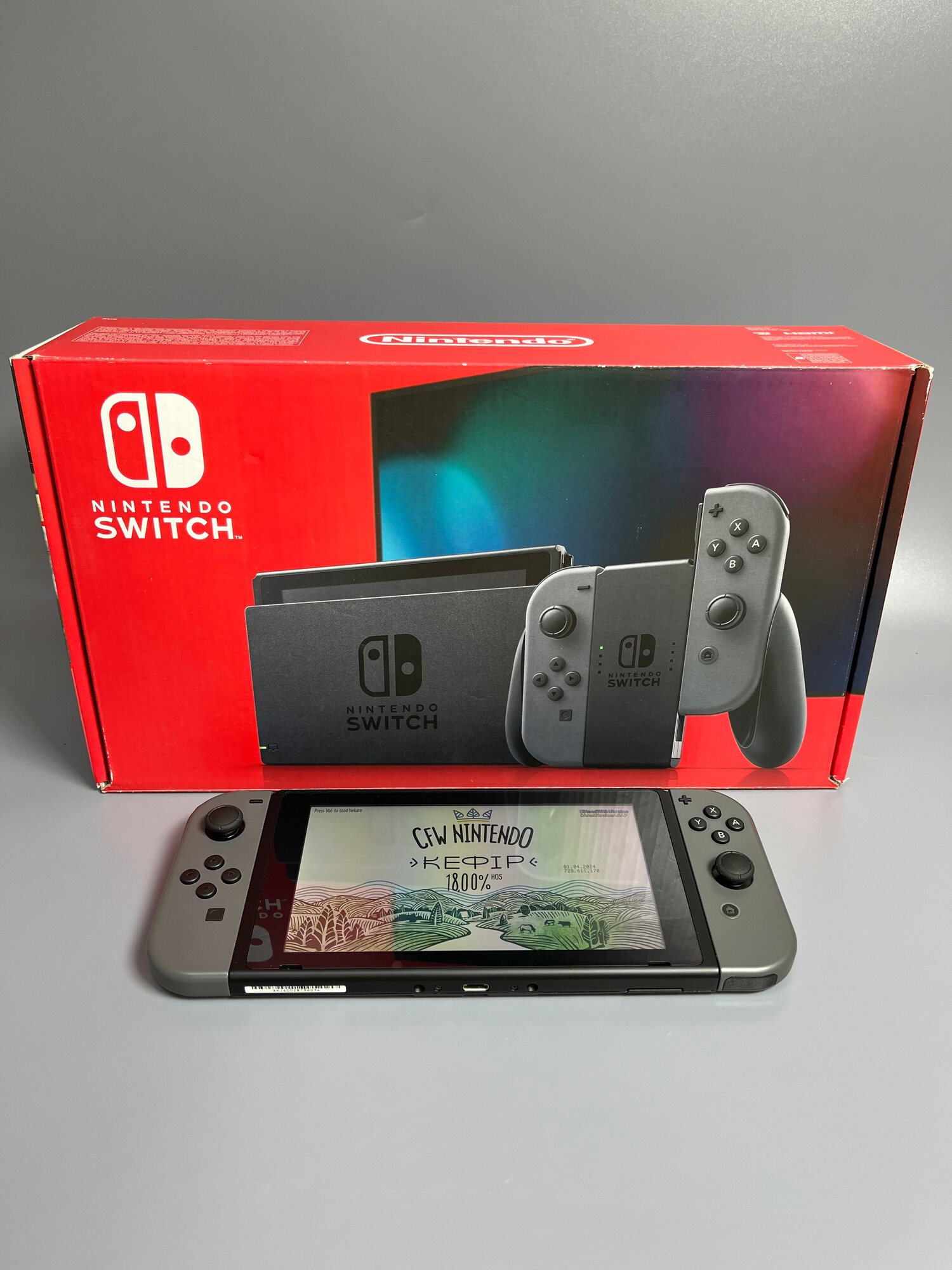 Nintendo Switch 2 rev + HWFLY RP-2040, полный комплект + micro SD 128гб (прошитый)