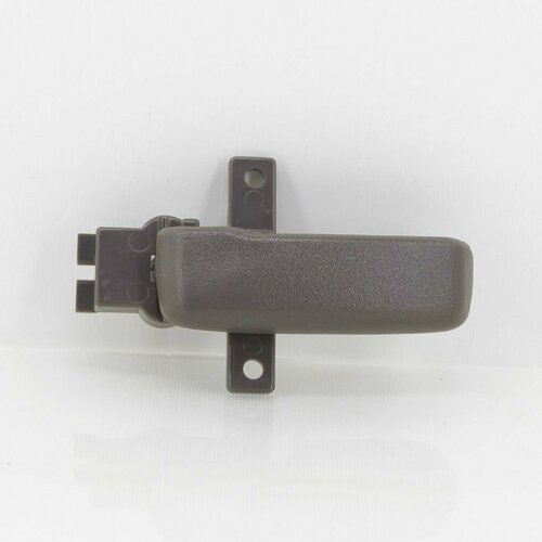 Ручка двери внутренняя ISUZU ELF левая API 715₽