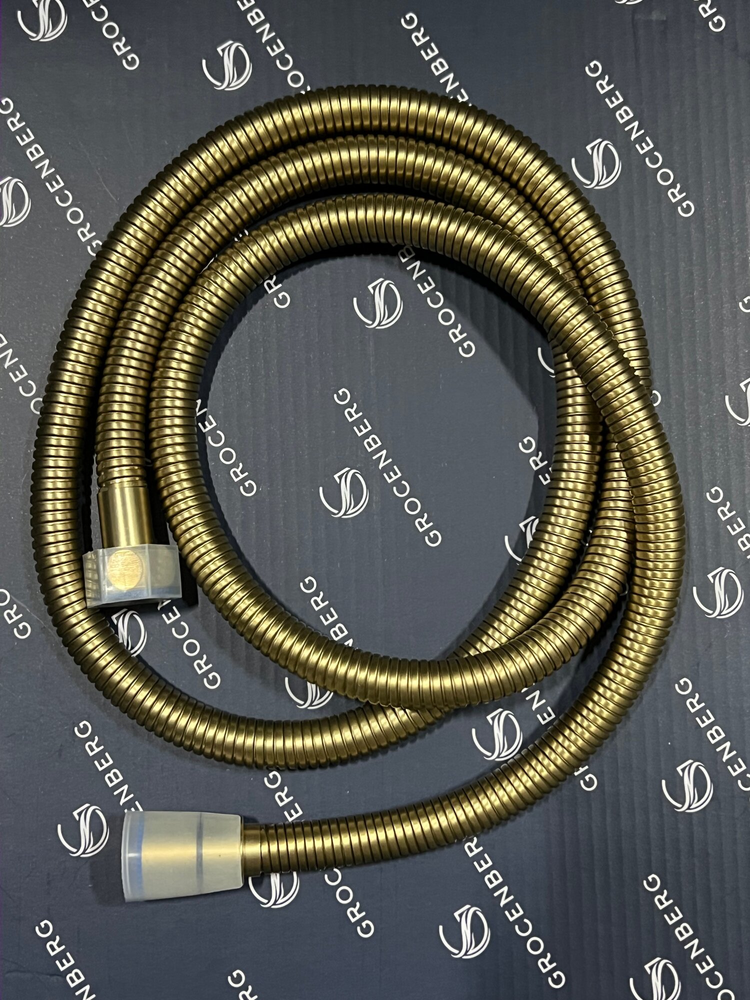 Шланг для душа, универсальный Grocenberg 150см GB07028MG Матовый золото