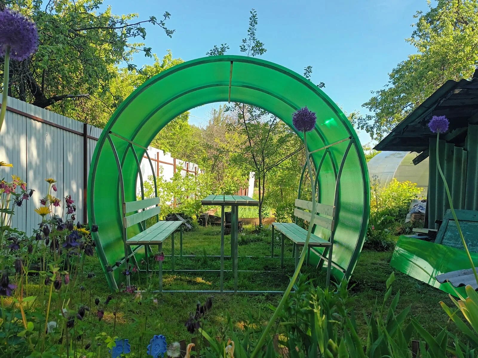 фото Беседка из поликарбоната 6 мм пион зеленая