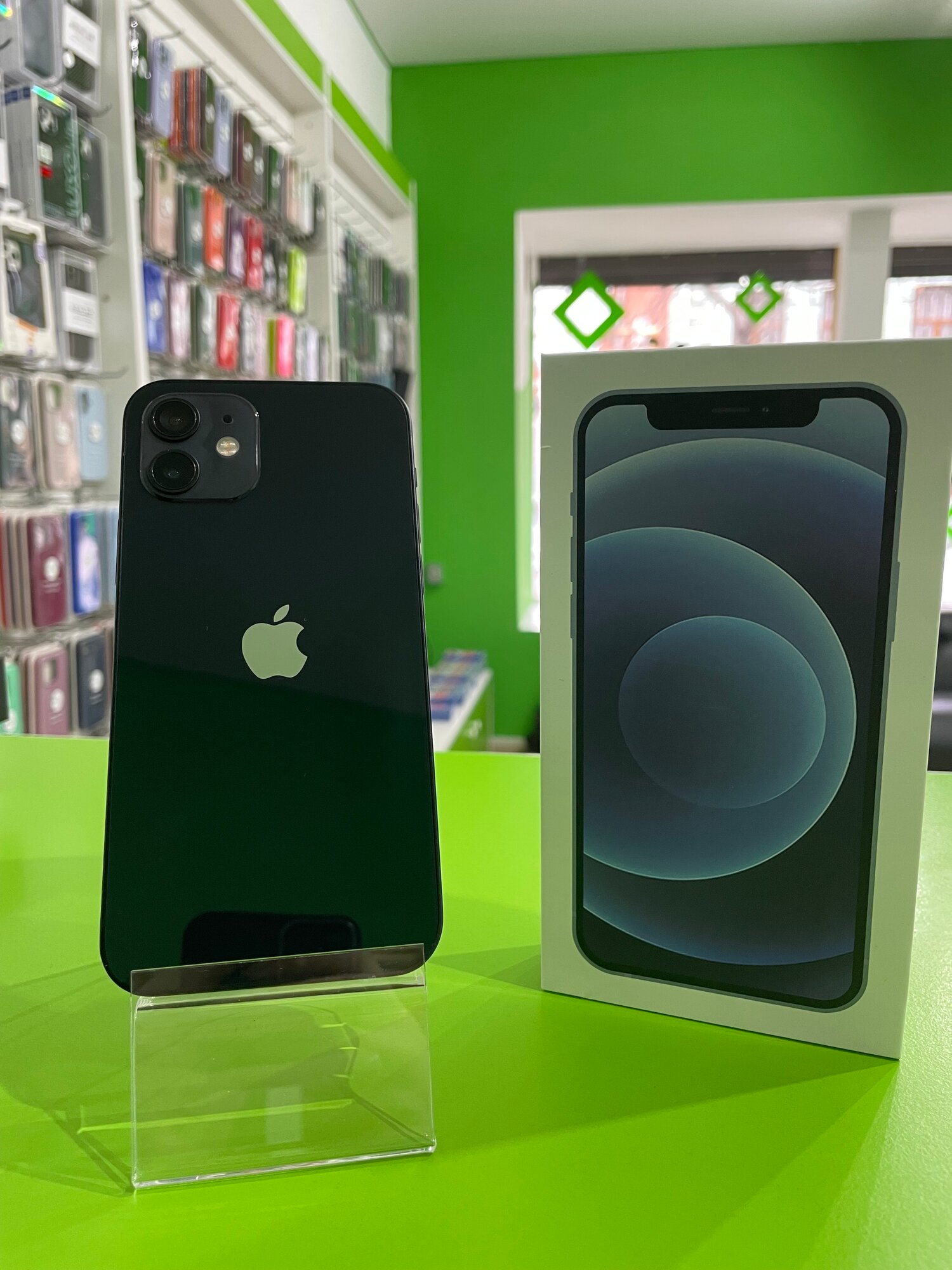 Смартфон Apple iPhone 12 256 ГБ, nano SIM+eSIM, черный