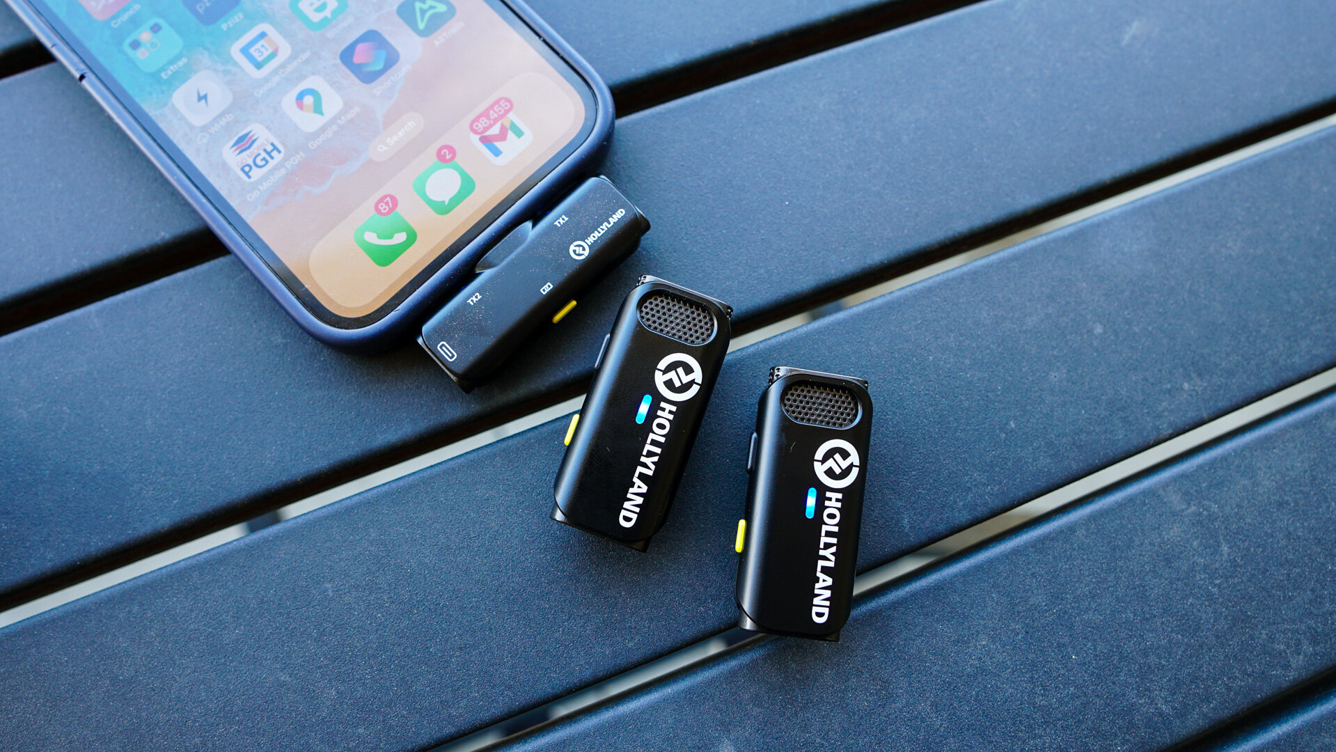 Радиосистема Hollyland "Lark", с двумя микрофонами, для смартфонов и планшетов — фото 1