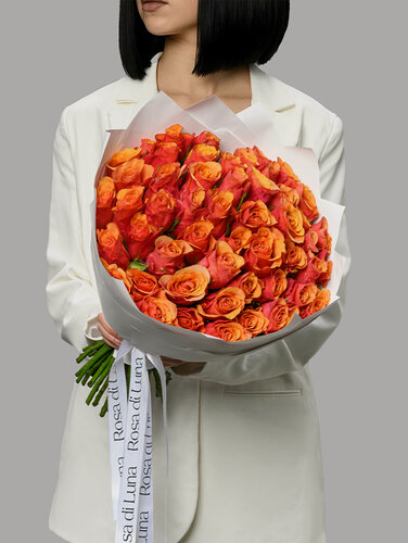 Изображение товара Букет из 101 оранжевой кенийской роз Rosa Di Luna (Роза Ди Луна)
