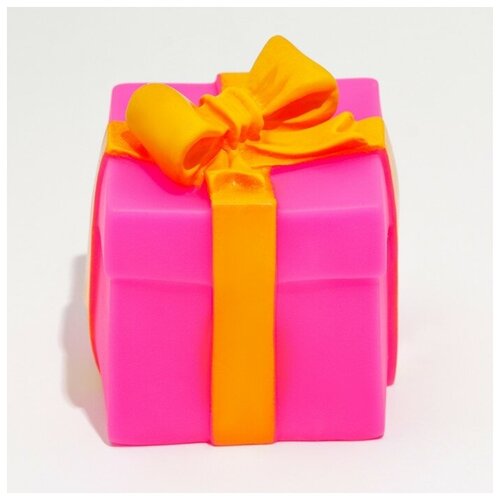 Игрушка пищащая Подарок виниловая 65 х 78 см 35900₽