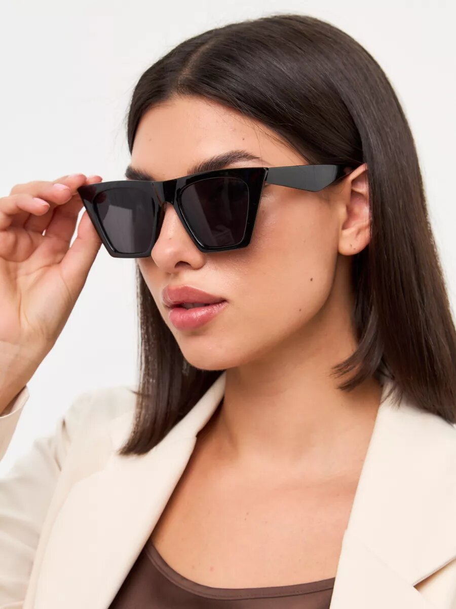 Солнцезащитные очки , черный — фото 1