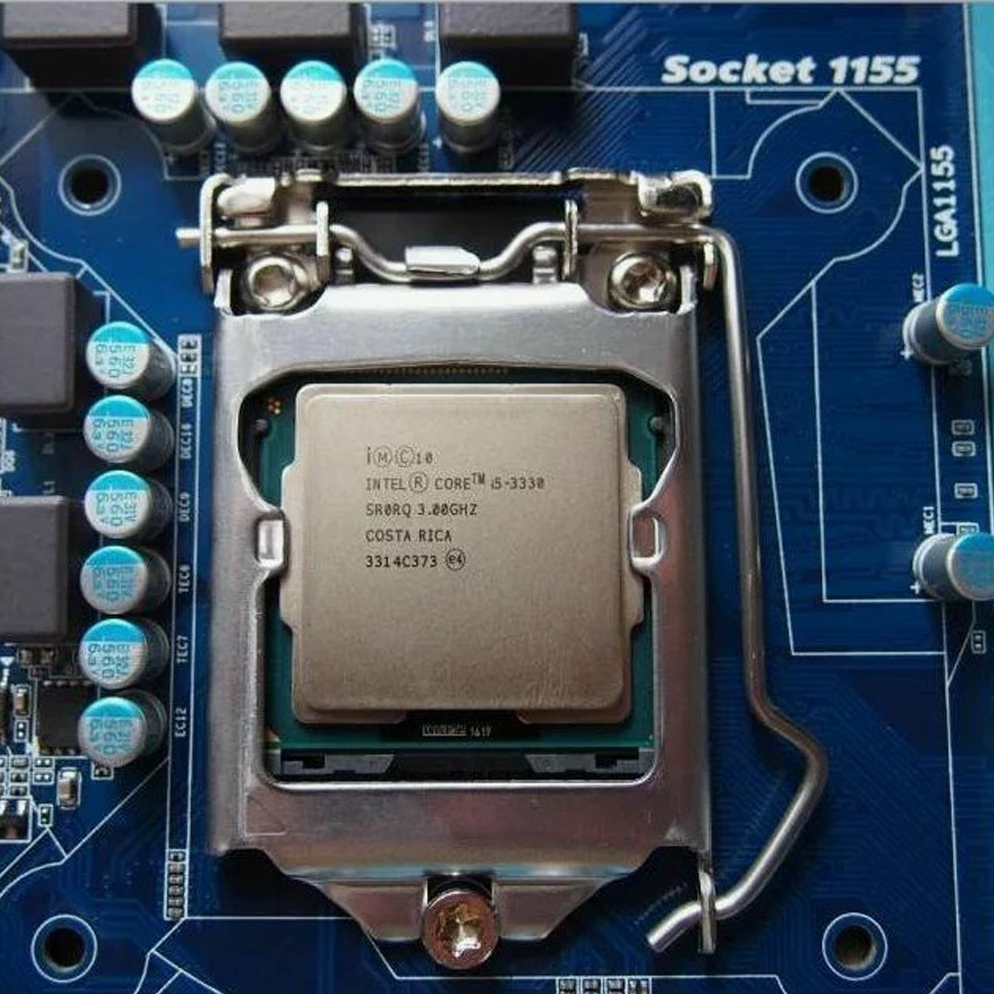 Процессор Intel Core i5-3330