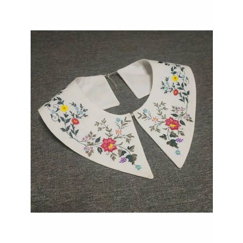 Воротник съемный с вышивкой льняной