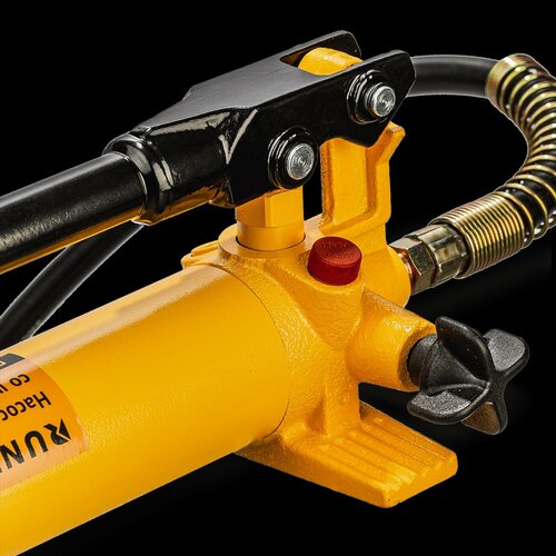 RUNTEC RT-HP10 Насос гидравлический 10 т со шлангом 8745₽