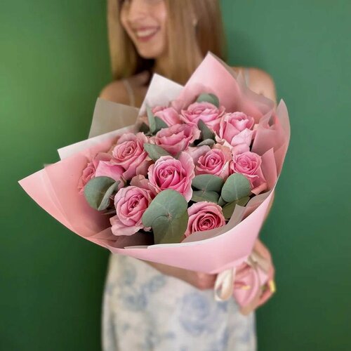 Изображение товара Букет цветов из 11 розовых роз Космик
