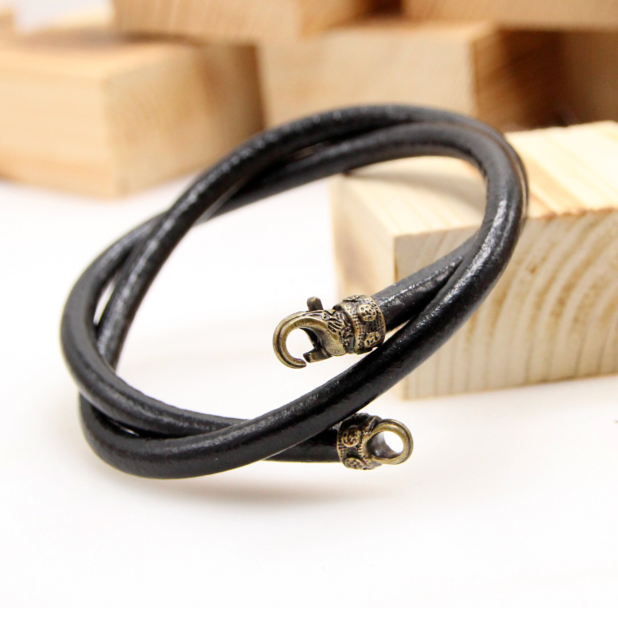 Шнур Solid-belts 1 шт. длина 55 см мультиколор бежевый розовый черный белый фуксия красный оранжевый золотой коричневый серебряный пыльная роза серый экрю бесцветный бордовый