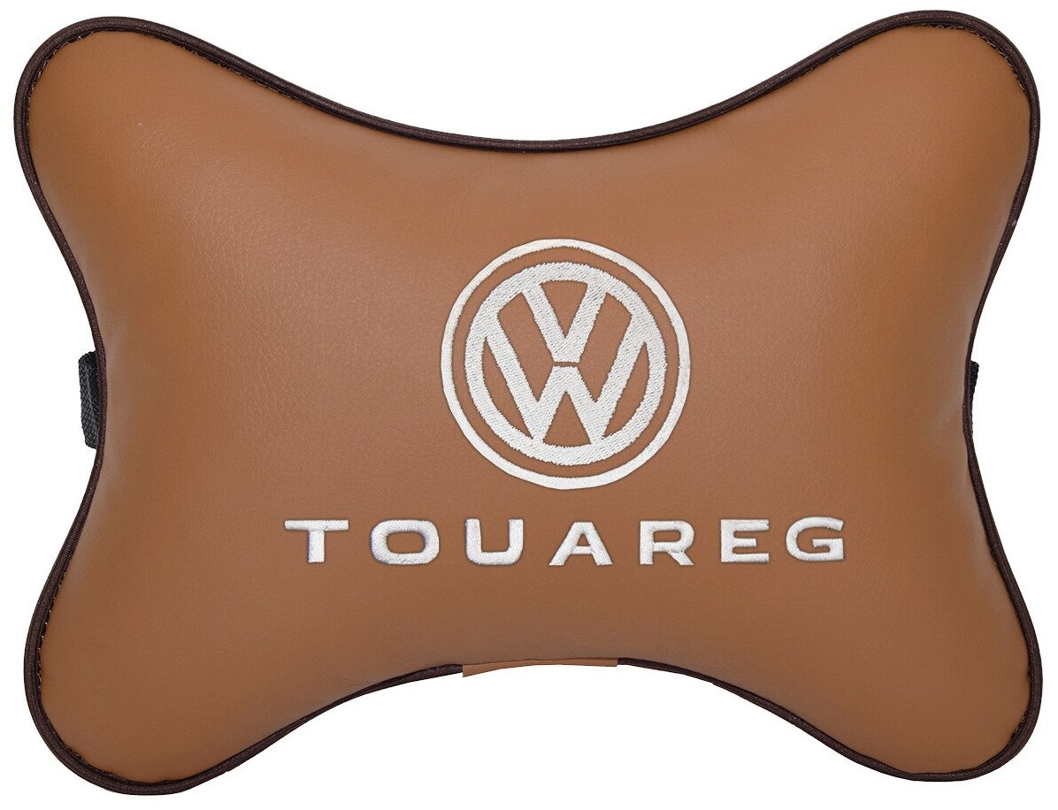 Автомобильная подушка на подголовник экокожа Fox с логотипом автомобиля VW Touareg