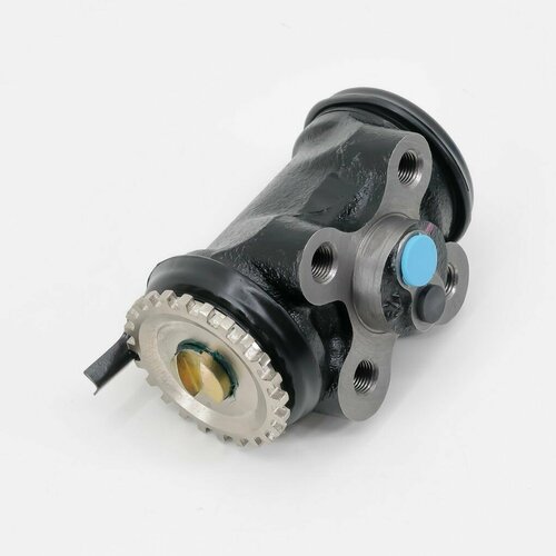 Рабочий тормозной цилиндр задний ISUZU FORWARD 48*50, диаметр 38, без прокачки правый, SINGYUNG