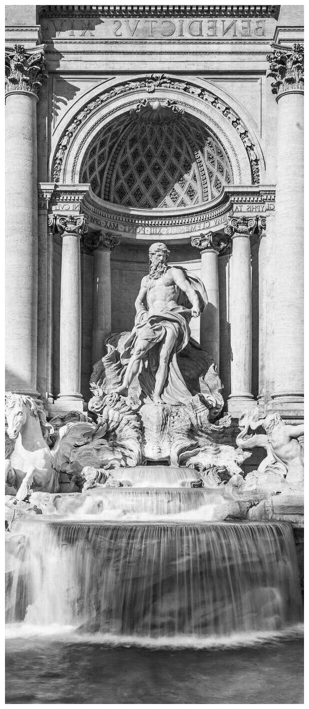 Самоклеящиеся фотообои "Фонтан в Риме", размер: 90x210 см, эффект: черно-белый, отраженный