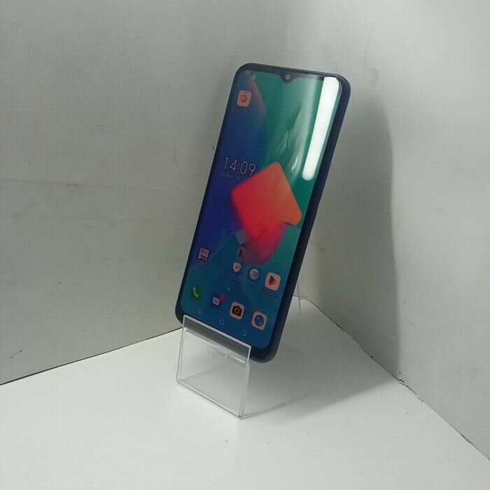 Смартфон TECNO Spark Go 2022