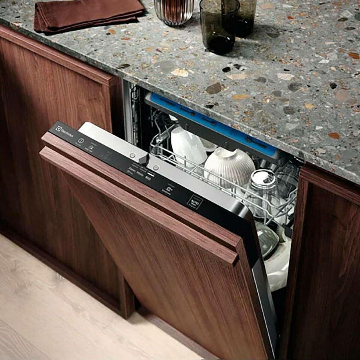 машина посудомоечная встраиваемая ELECTROLUX EEM23100L 45см 10 комплектов - фото №9